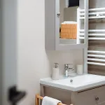 아파트 Old Town 1 Bedroom Metro