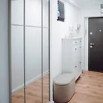 Lejlighed Old Town 1 Bedroom Metro *