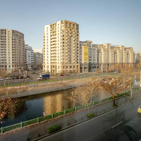 Appartamento Old Town 1 Bedroom Metro Bucarest